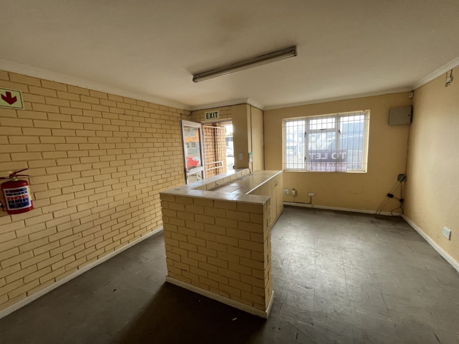 To Let commercial Property for Rent in Montague Gardens Western Cape